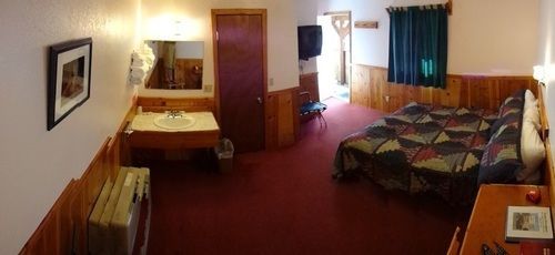 Alpine Motel Of Cooke City Zewnętrze zdjęcie